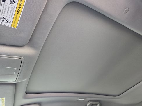 Used 2024 Acura MDX SH-AWD w/ Advance Package image 25