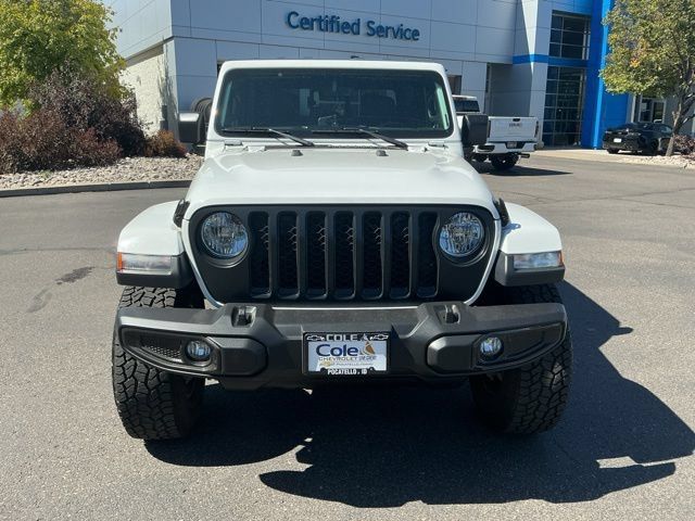Used 2022 Jeep Gladiator Sport AWD/4WD image 4