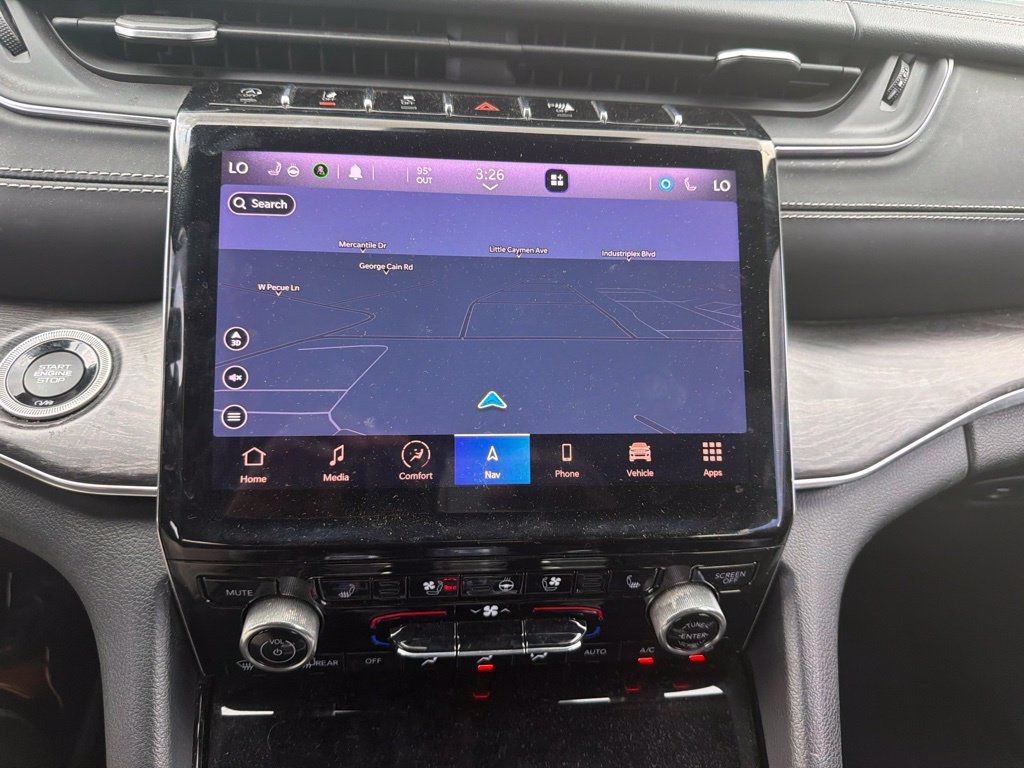 Used 2021 Jeep Grand Cherokee L Overland AWD/4WD image 12