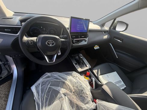 New 2026 Toyota Corolla Cross XLE FWD image 11
