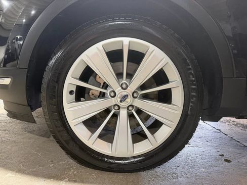 Used 2018 Ford Explorer Limited AWD/4WD image 21