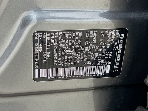 Used 2023 Nissan Rogue SV image 31