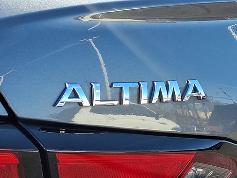 Used 2019 Nissan Altima 2.5 SR w/ SR Premium Package image 30