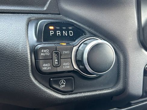 Used 2021 RAM 1500 Big Horn AWD/4WD image 30