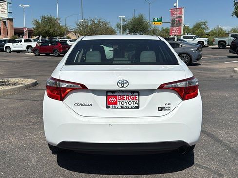 Used 2016 Toyota Corolla LE FWD image 7