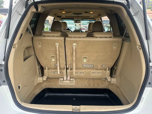 Used 2010 Honda Odyssey Touring image 11