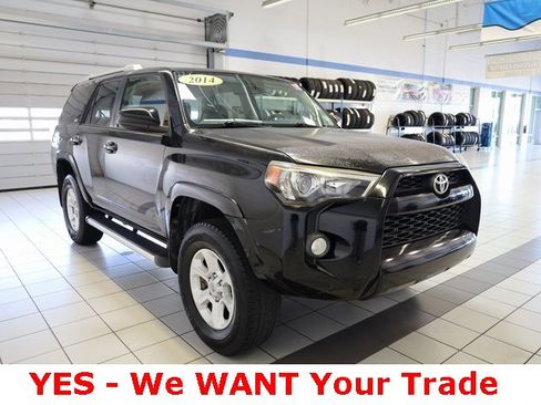 Used 2014 Toyota 4Runner SR5 image 18