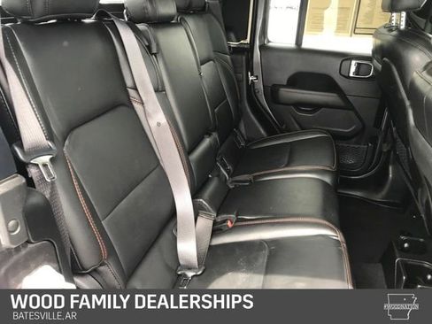 Used 2023 Jeep Gladiator Mojave w/ Cold Weather Group image 30