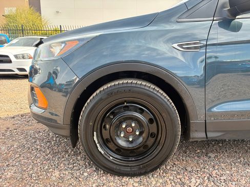 Used 2018 Ford Escape SE image 10