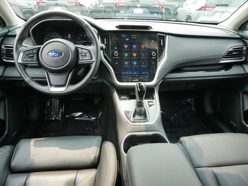 Used 2025 Subaru Outback Touring XT w/ Tech Package 3 AWD/4WD image 13