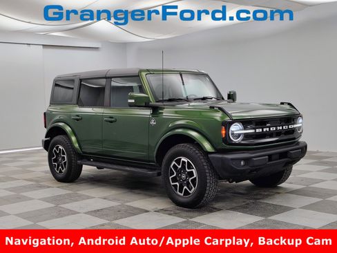 Used 2023 Ford Bronco Outer Banks image 1