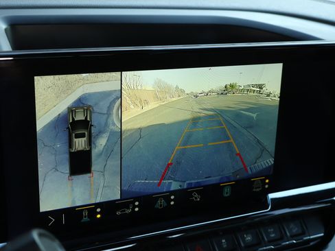 Certified 2025 Chevrolet Silverado 2500 ZR2 w/ Technology Package image 5