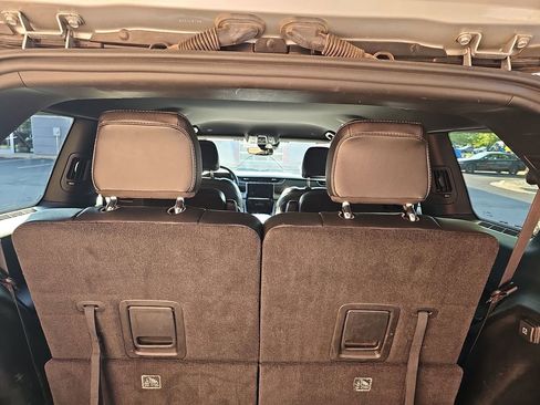 Certified 2023 Jeep Grand Cherokee L Laredo image 14