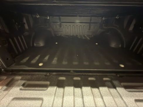 Used 2020 Ford F150 Lariat w/ Equipment Group 502A Luxury image 24