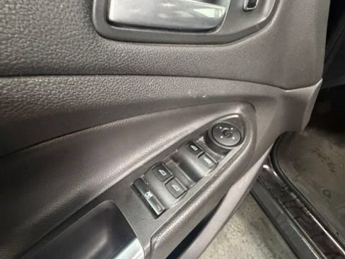 Used 2013 Ford Escape SE FWD image 21