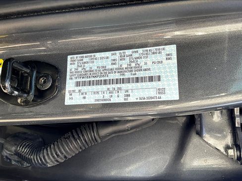 Used 2022 Ford F150 Lariat image 33