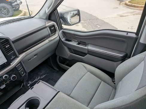 Used 2025 Ford F150 XLT w/ Equipment Group 301A Standard AWD/4WD image 16