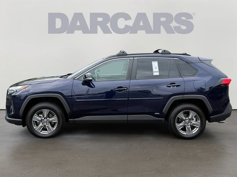 Used 2024 Toyota RAV4 XLE AWD/4WD image 4