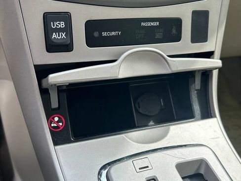 Used 2013 Toyota Corolla LE FWD image 41