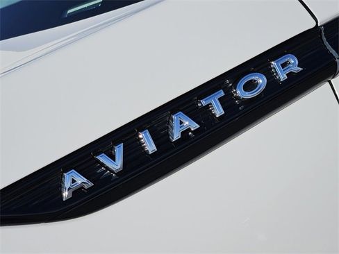New 2026 Lincoln Aviator Premiere w/ Jet Appearance Package image 11
