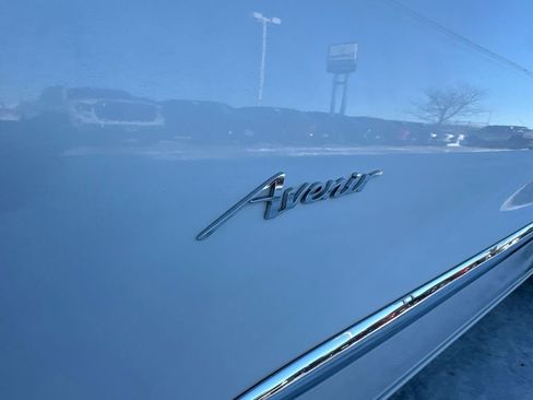 Used 2020 Buick Enclave Avenir w/ Avenir Technology Package image 33