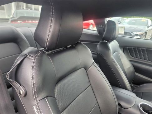 Certified 2022 Ford Mustang Premium image 15