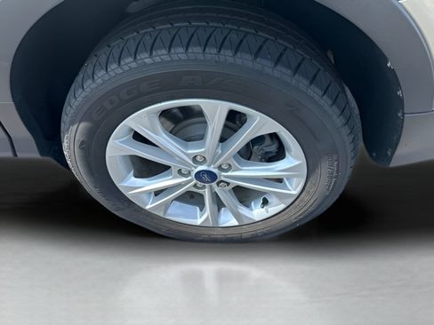 Used 2018 Ford Escape SE AWD/4WD image 9