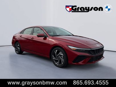 Used 2025 Hyundai Elantra Limited