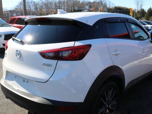 Used 2018 MAZDA CX-3 Touring w/ Preferred Equipment Package image 8