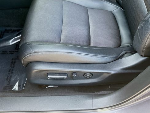 Used 2019 Honda Accord Sport image 17