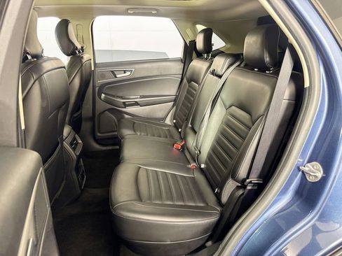 Used 2019 Ford Edge SEL w/ Equipment Group 201A FWD image 29