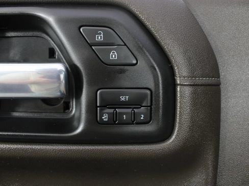 Used 2020 GMC Sierra 1500 SLT w/ SLT Premium Package AWD/4WD image 14