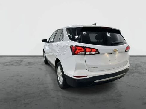 Used 2024 Chevrolet Equinox LT FWD image 2