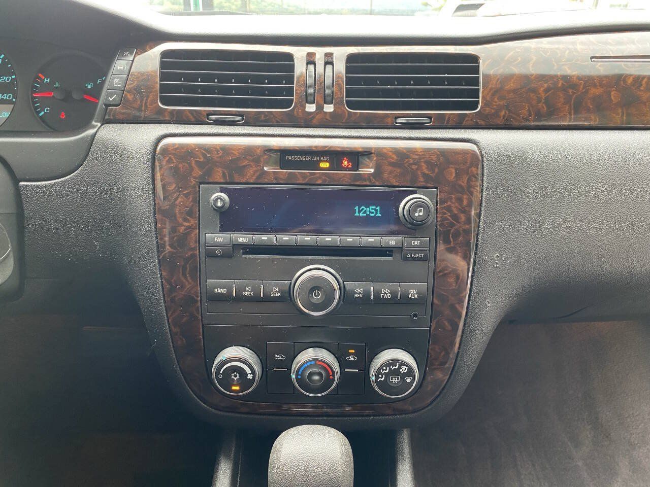 Used 2015 Chevrolet Impala Limited LS FWD image 15