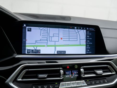 Certified 2022 BMW X6 M50i w/ Executive Package image 36