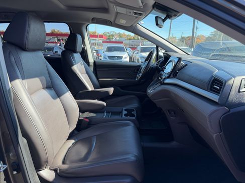 Used 2019 Honda Odyssey EX-L image 21