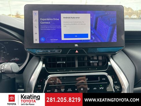 Used 2024 Toyota Venza Limited image 19