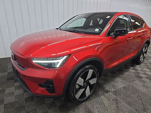 Used 2023 Volvo C40 P8 Recharge Ultimate w/ Protection Package Premier image 8