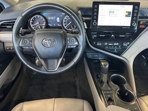 Used 2024 Toyota Camry SE w/ Cold Weather Package AWD/4WD image 18
