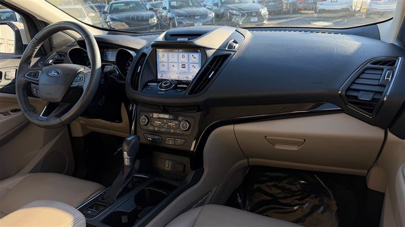 Used 2017 Ford Escape Titanium AWD/4WD image 37