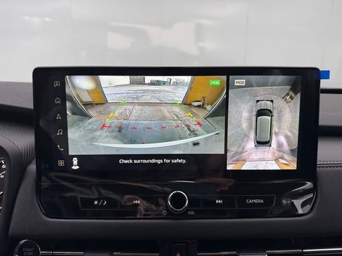 New 2026 Mitsubishi Outlander SE image 18