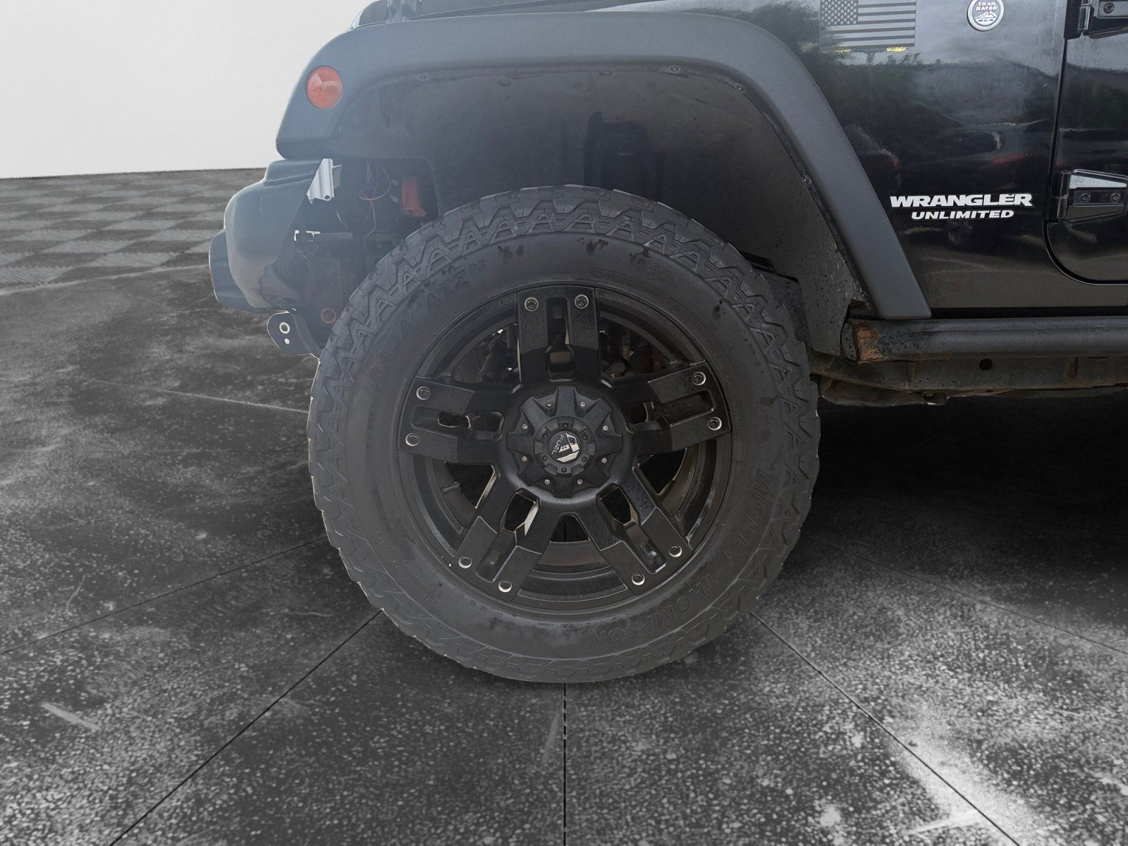 Used 2012 Jeep Wrangler Unlimited Rubicon AWD/4WD image 9