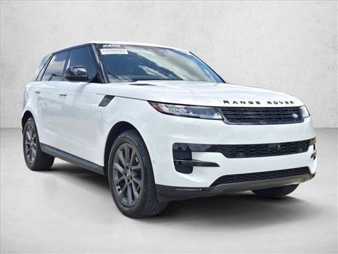 Used 2025 Land Rover Range Rover Sport SE AWD/4WD image 3