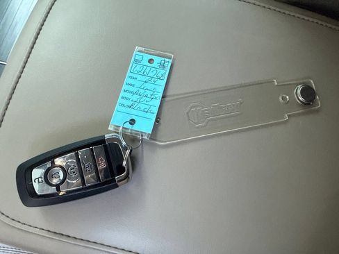 Certified 2024 Lincoln Aviator AWD w/ Premium Package image 30