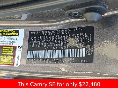 Used 2024 Toyota Camry SE image 41