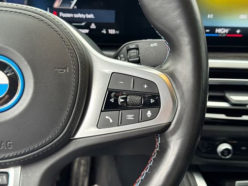 Used 2022 BMW i4 M50 w/ Premium Package image 26