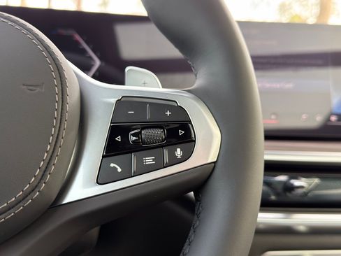 New 2026 BMW X5 xDrive40i w/ Executive Package image 26