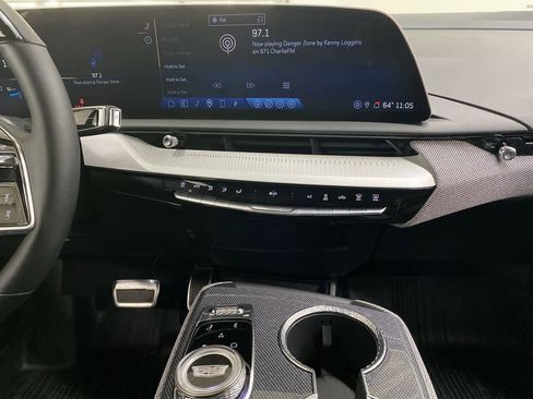 Used 2025 Cadillac Optiq Sport 2 w/ LPO, Floor Liner Package image 25