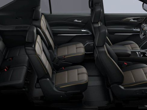 New 2026 Chevrolet Traverse High Country w/ LPO, Floor Liner Package FWD image 6