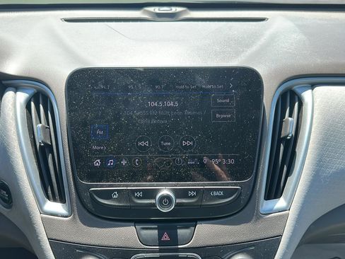 Used 2019 Chevrolet Malibu LS FWD image 11